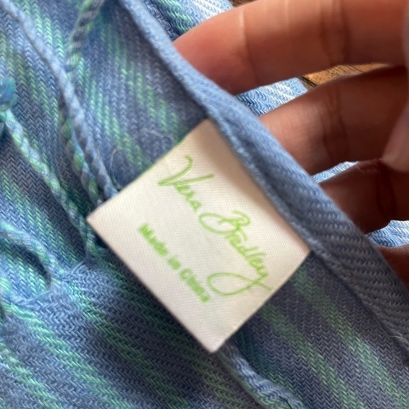 NWOT Vera Bradley Soft Woven Throw Blanket Blue Tonal Stripe 65” X 56” - Picture 8 of 9